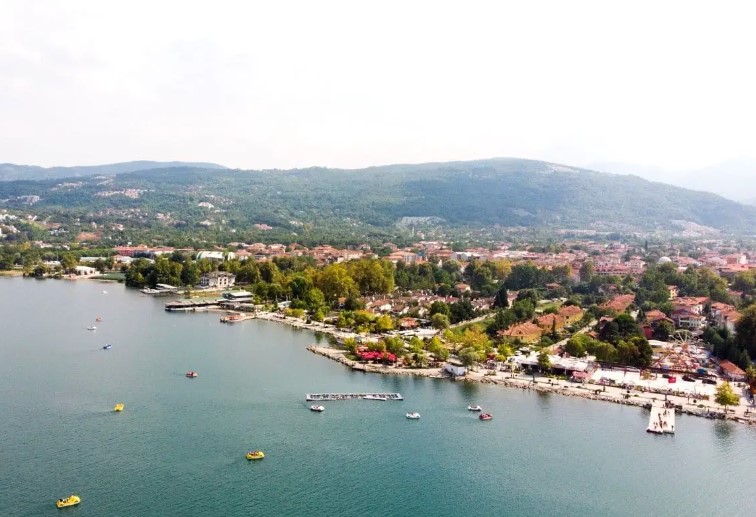 Kıyı Bungavlov - Sapanca Bungalov